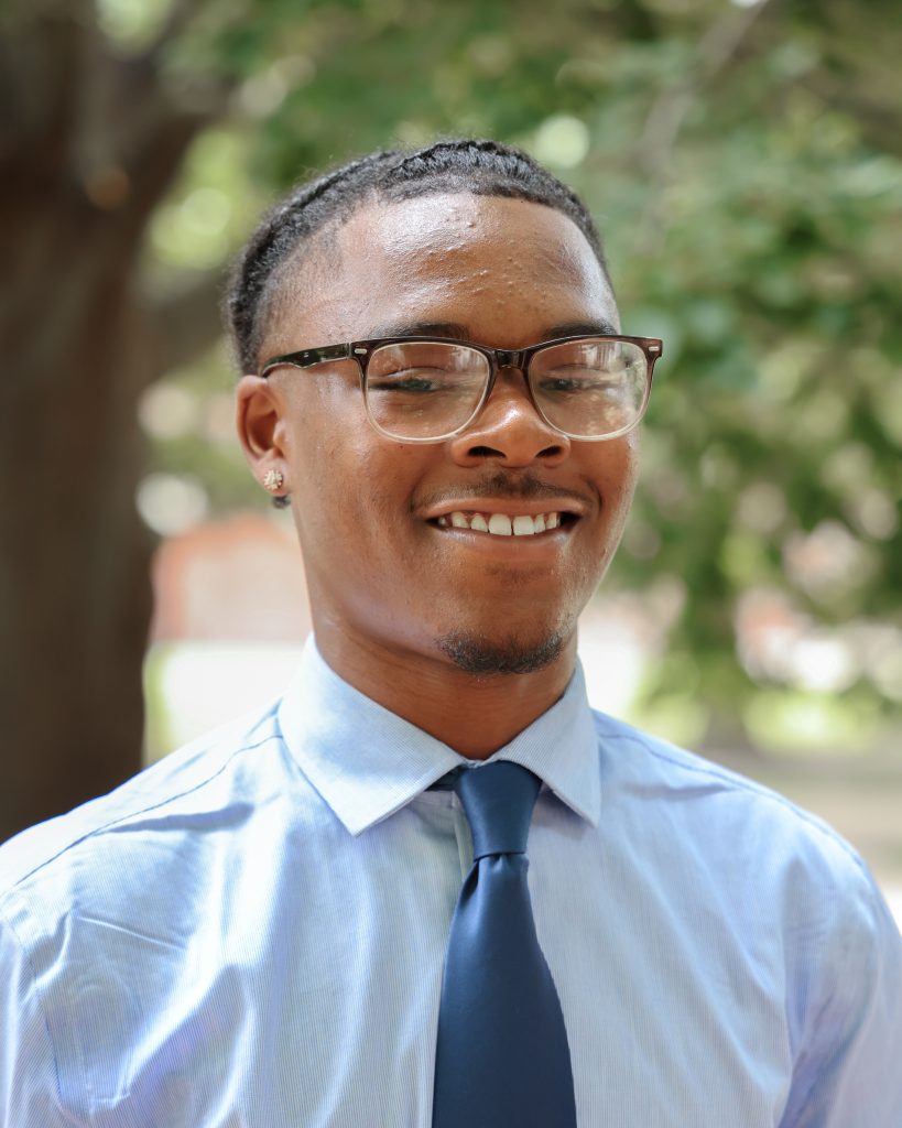 CDA REU participant Scedric Jackson